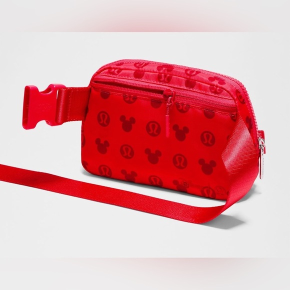 NEW DISNEY X LULULEMON EVERYWHERE BELT BAG MICKEY LOGO - Picture 5 of 9